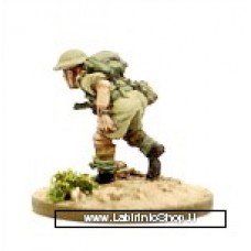 Dixon Minitures - Desert Rats - 1/72 - Officer advancing with pistol