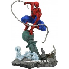Marvel Gallery PVC Diorama Spider-Man Lamppost 25 cm