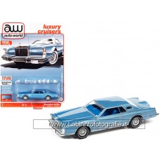 Auto World - Luxury Cruisers - 1/64 - 1977 Lincoln Continental Mark V Med. Blue