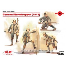 ICM 1/35 German Sturmtruppen 1918