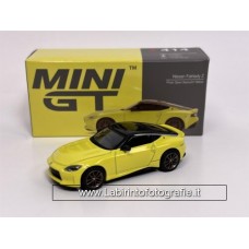 TSM Model Mini GT 1/64 Nissan Fairlady Z Yellow