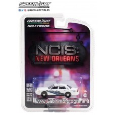 Greenlight - 1/64 - Hollywood - Ncis New Orleans - 2006 Ford Crown Victoria Police Interceptor