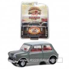 Greenlight - 1/64 - The Busted Knuckle - 1965 Austin Mini Cooper S