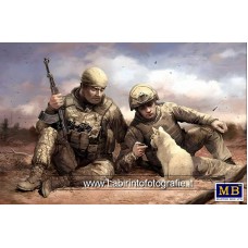 Master Box MB 1/35 Russian-Ukrainian War Series N.7 Ukrainian Soldiers News From Home