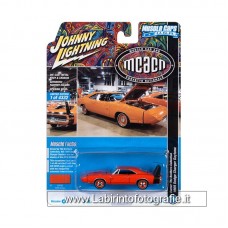 Johnny Lightning - Muscle Car U.S.A. 1969 Dodge Charger Daytona Hemi Orange
