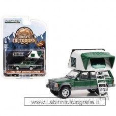 Greenlight - 1/64 - The Great Outdoors - 1992 Jeep Cherokee Laredo