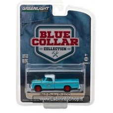 Greenlight 1:64 Blue Collar 1967 Dodge D-200
