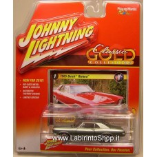 Johnny Lightning Classic Gold 1/64 1965 Buick Riviera Silver