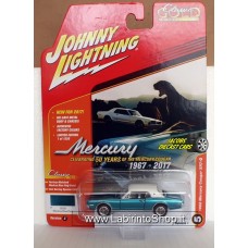 Johnny Lightning Classic Gold 1968 Mercury Cougar XR7-G 1:64
