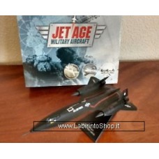 Atlas Editions Jet Age Military Aircraft SR-71 Blackbird