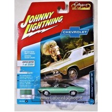 Johnny Lightning - Classic Gold - 1968 Chevy Chevelle SS - Grecian Green Poly