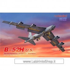 Modelcollect B-52H U.S. Stratofortress Strategic Bomber 1/72