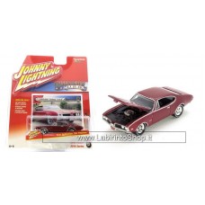 Johnny Lightning - Muscle Cars - 1969 Olds Cutlass 4-4-2