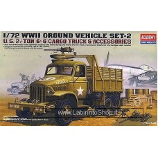 Academy U.S. 2.5Ton Cargo Truck And Accessories (Plastic model) 1/72