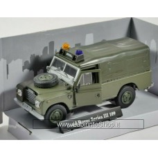 Oxford 1/43 Land Rover series III 109
