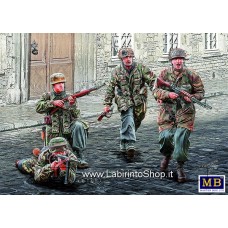 MasterBox 35145 German Paratroopers WWII Era 1/35