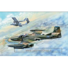 Trumpeter 1/48 Us A-37b Dragonfly Light Ground-attck Aircraft