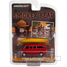 Greenlight - 1/64 - Smokey Bear - 1969 Ford Club Wagon