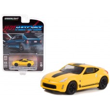 Greenlight 1/64 - Hot Hatches - 2019 Nissan 370Z Heritage Edition