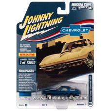 Johnny Lightning 1967 Chevy Corvette 427