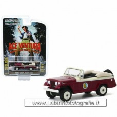 Greenlight - 1/64 - Hollywood - Ace Ventura - 1967 Jeep Jeepster