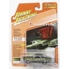Johnny Lightning 1973 Pontiac Grand Am
