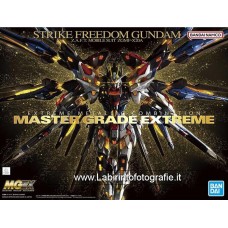 Bandai Master Grade Extreme HGex 1/100 Strike Freedom Gundam Plastic Model Kit