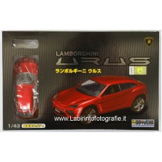 Doyusha Lamborghini Urus 1/43 Plastic Model kit