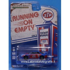 Greenlight - 1/64 - Running on Empty - 2002 Nissan Skyline GT-R