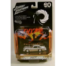 Johnny Lightning 007 60 Years of Bond Goldeneye Aston Martin DB5