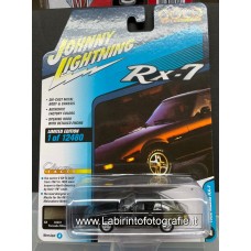 Johnny Lightning Classic Gold 1982 Mazda RX-7