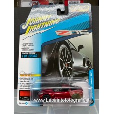 Johnny Lightning Classic Gold 2012 Chevy Corvette Z06