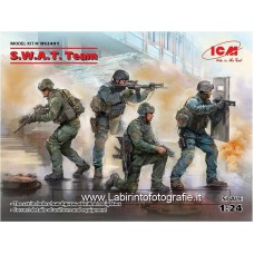 Icm 1/24 DS2401 S.W.A.T. Team