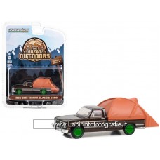 Greenlight - 1/64 - The Great Outdoors - 1986 GMC Sierra Classic 1500