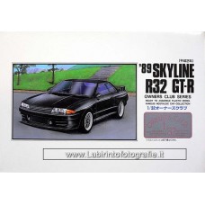 Arii Owners Club 1/32 R32 Skyline GT-R 1989 Plastic Model Kit