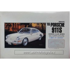 Arii Owners Club 1/32 '65 Porsche 911 Plastic Model Kit
