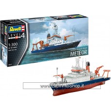 Revell 1/300 German Research Vessel Meteor Plastic Model Kit