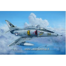 Hobby Boss 81765 1/48 A-4F Sky Hawk Mk. Plastic Model Kit