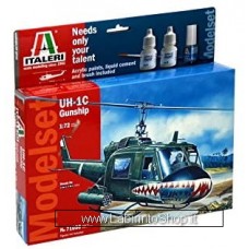 Italeri - 71050 - 1:72 - UH-1C Gunship