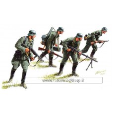 MasterBox 3513 German Panzergrenadiers 1939-1942 WWII Era 1/35